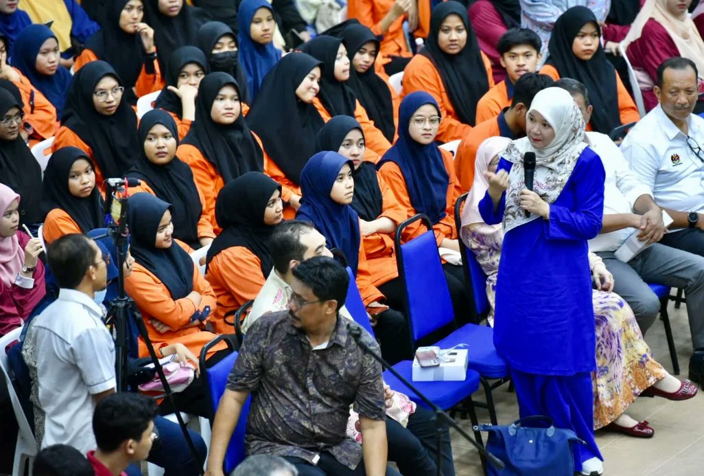 Lawatan Penanda Arasan MPSMKB ke SMK Putrajaya